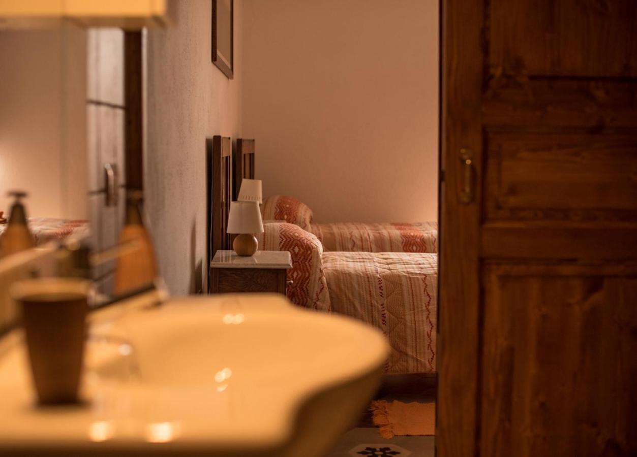S'Apprigu B&B Càbras Dış mekan fotoğraf