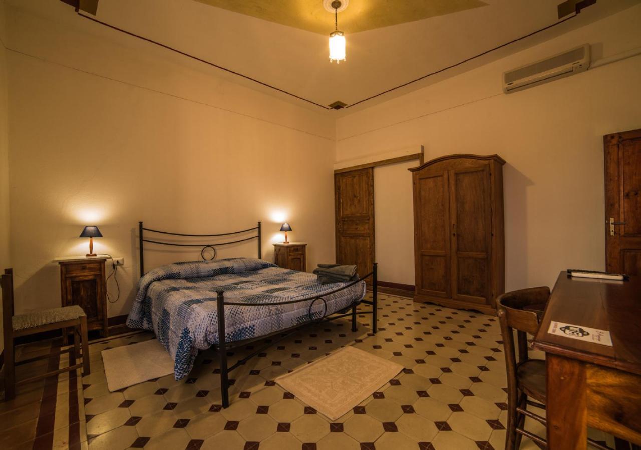 S'Apprigu B&B Càbras Dış mekan fotoğraf