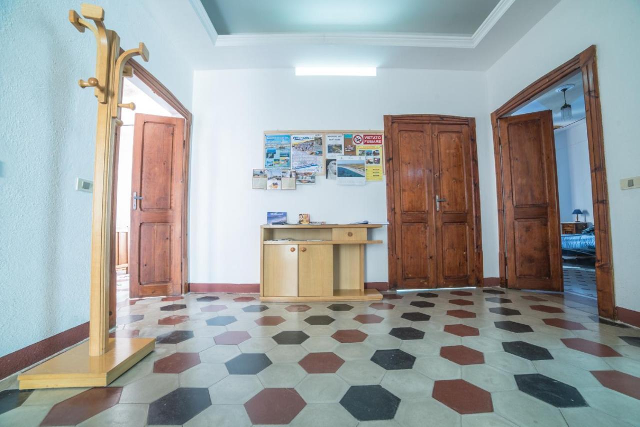 S'Apprigu B&B Càbras Dış mekan fotoğraf