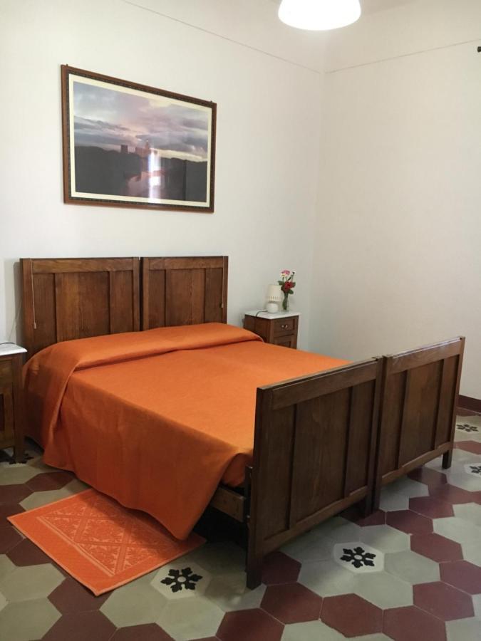 S'Apprigu B&B Càbras Dış mekan fotoğraf